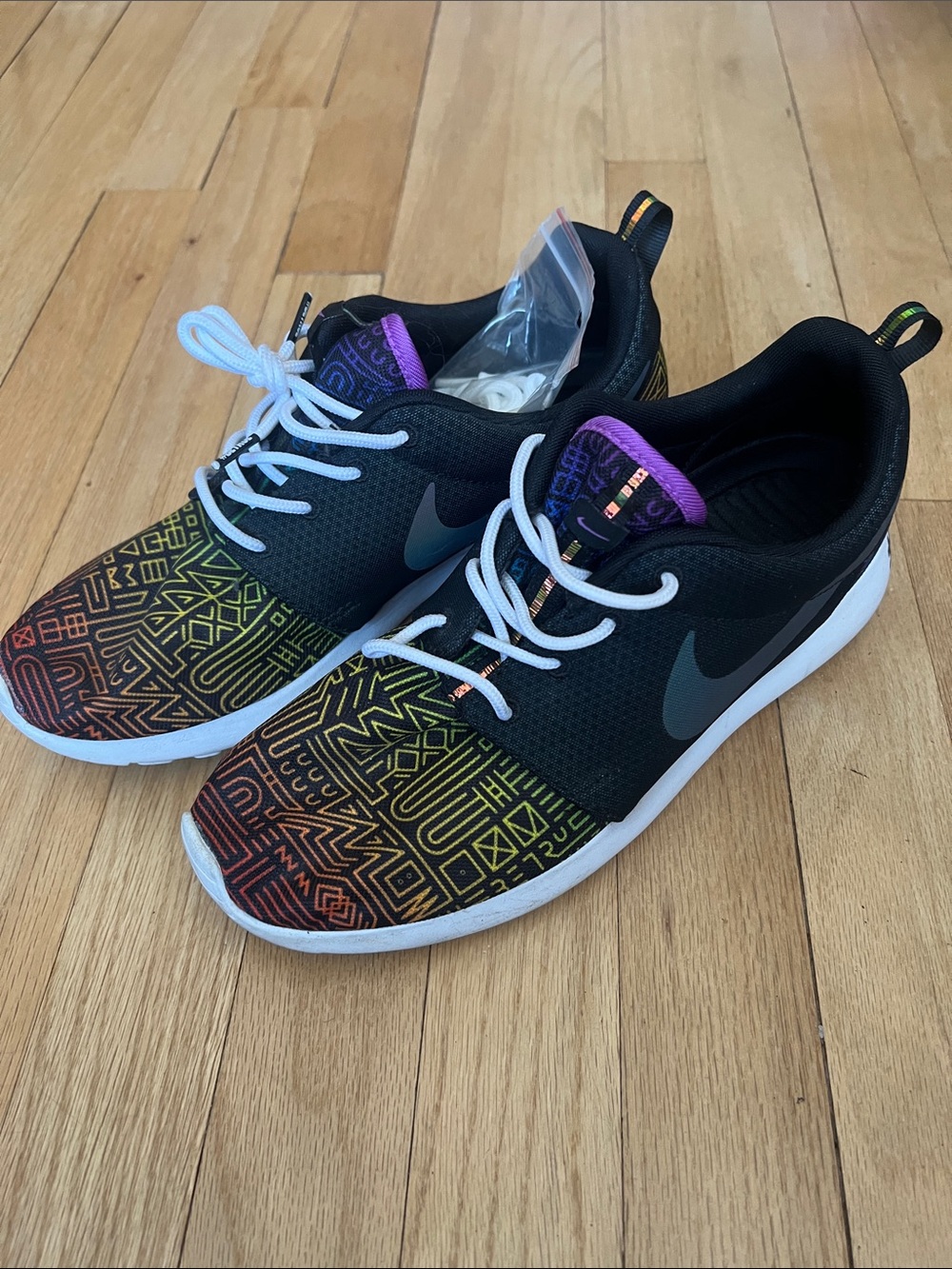 Nike Roshe Be True Edition